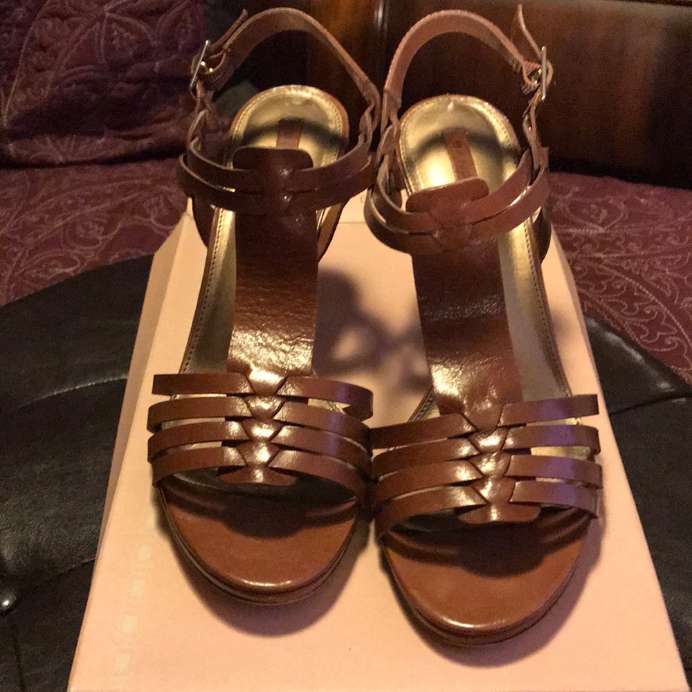 Bandolino Sandal Heels
